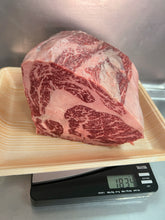 Load image into Gallery viewer, NZ 和牛リブロース ブロック / NZ wagyu MS6-7 Ribeye block 1.8kg
